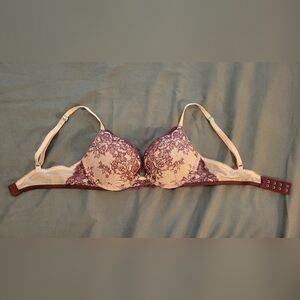 VS lace push-up bra